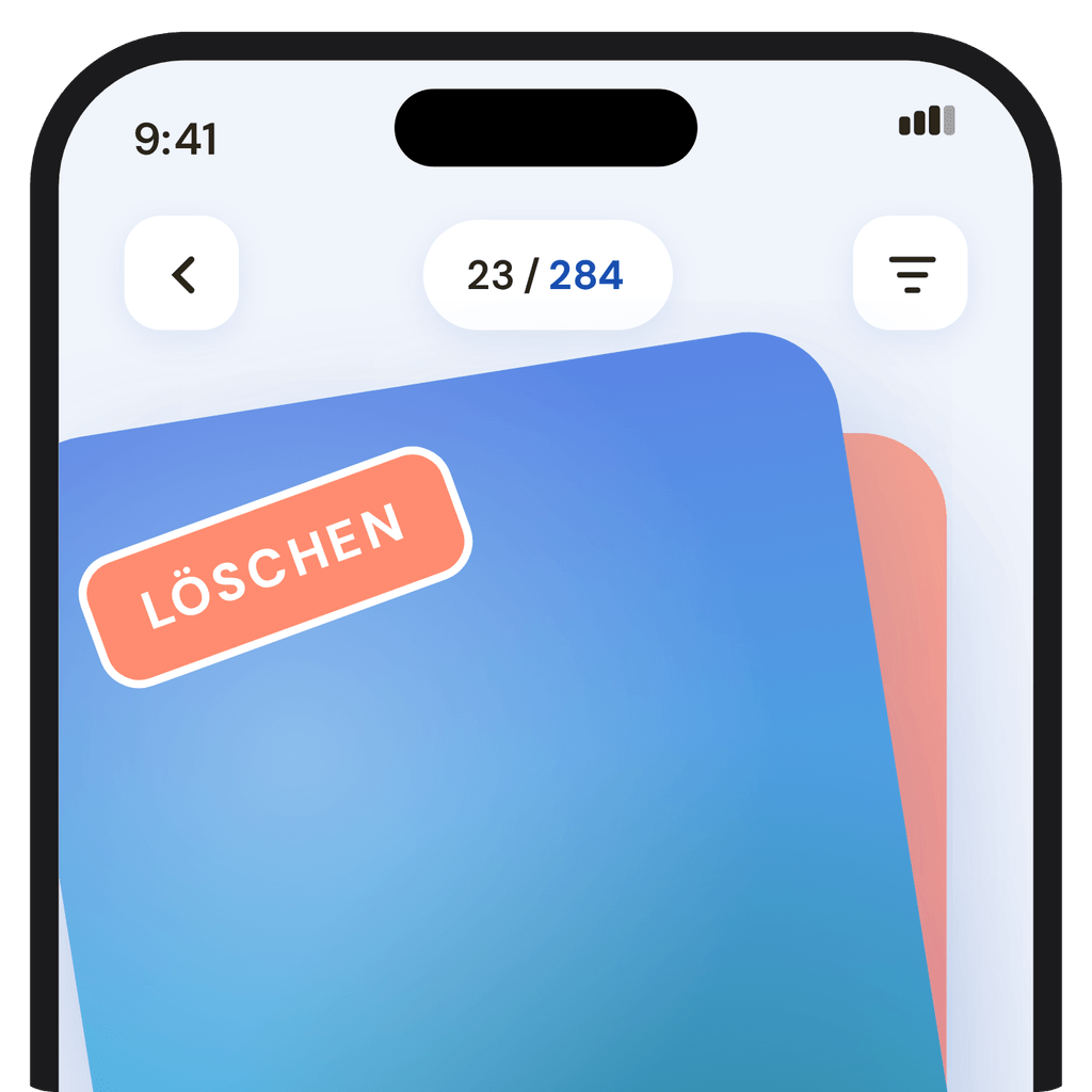 Bienchen-App: Foto-Karte (23 von 284) mit rotem ‚DELETE'-Stempel. Wische nach links, um Fotos zum Löschen zu markieren.